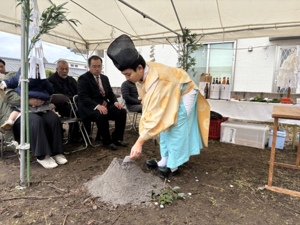 鹿児島市で地鎮祭を執り行いました。の画像