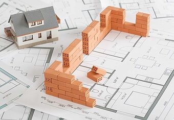 でんの豆知識149「フラット35、金利を据え置きました!!」のイメージ