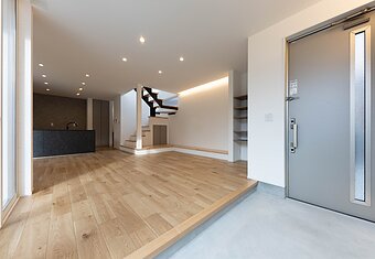 資材高騰とこれからの家づくりのイメージ